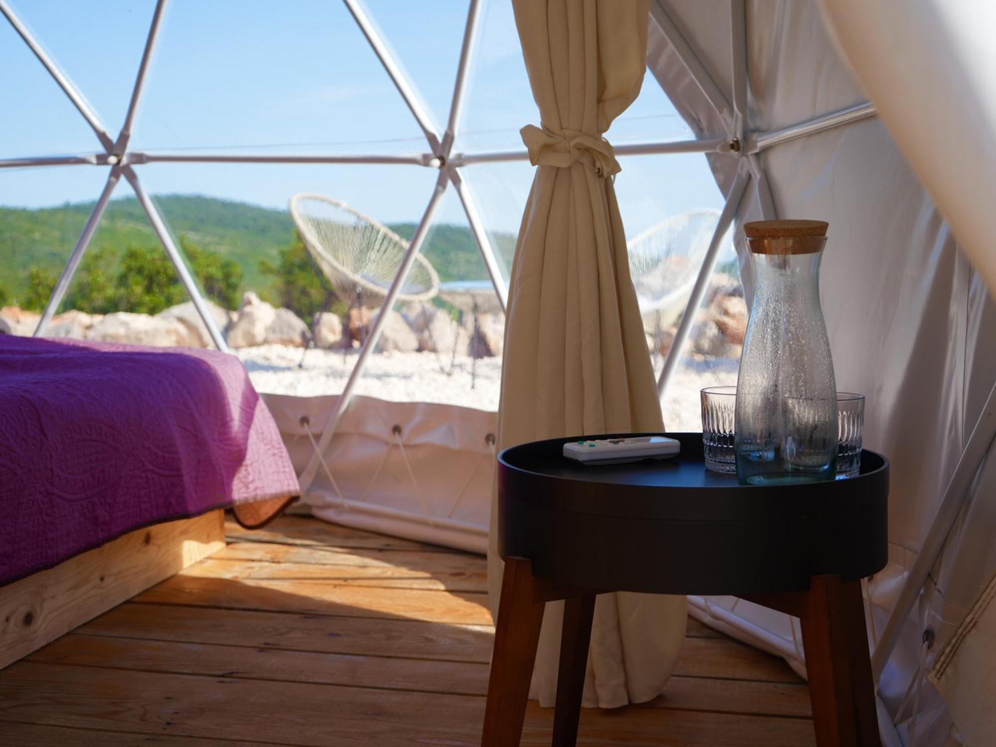 Готель Glamping Rose Радовичі Екстер'єр фото